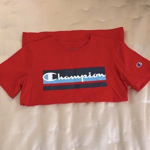 Champion t-shirt